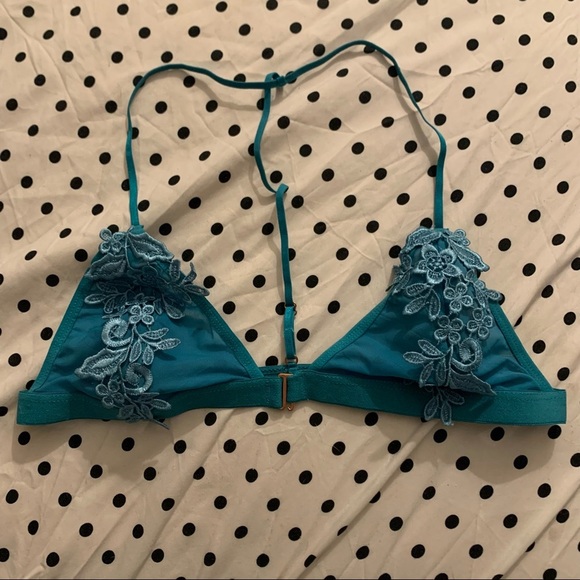 LF Lace Bralettes - Picture 6 of 6